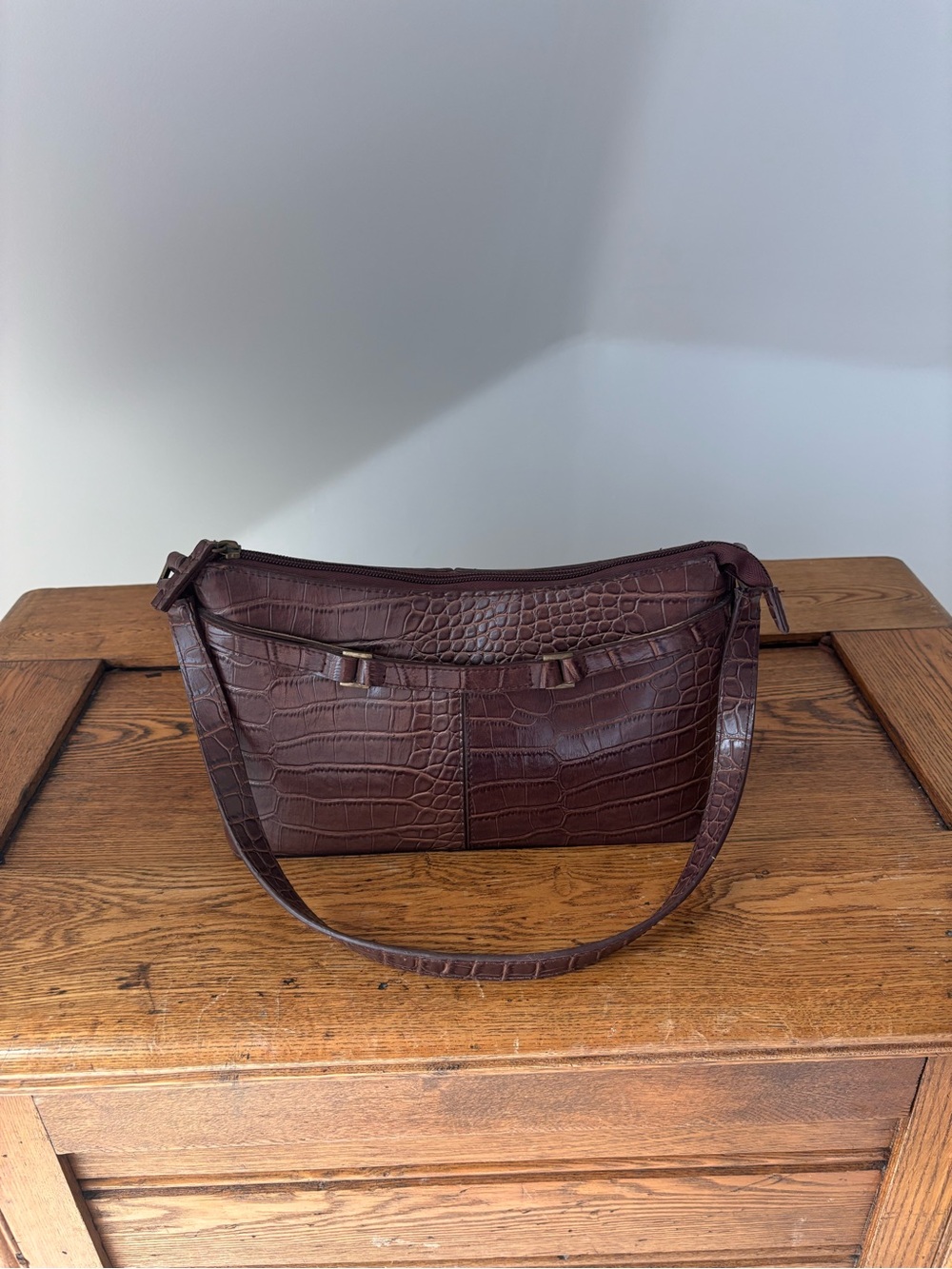 Vintage Cleo Croc Shoulder Bag 🤎